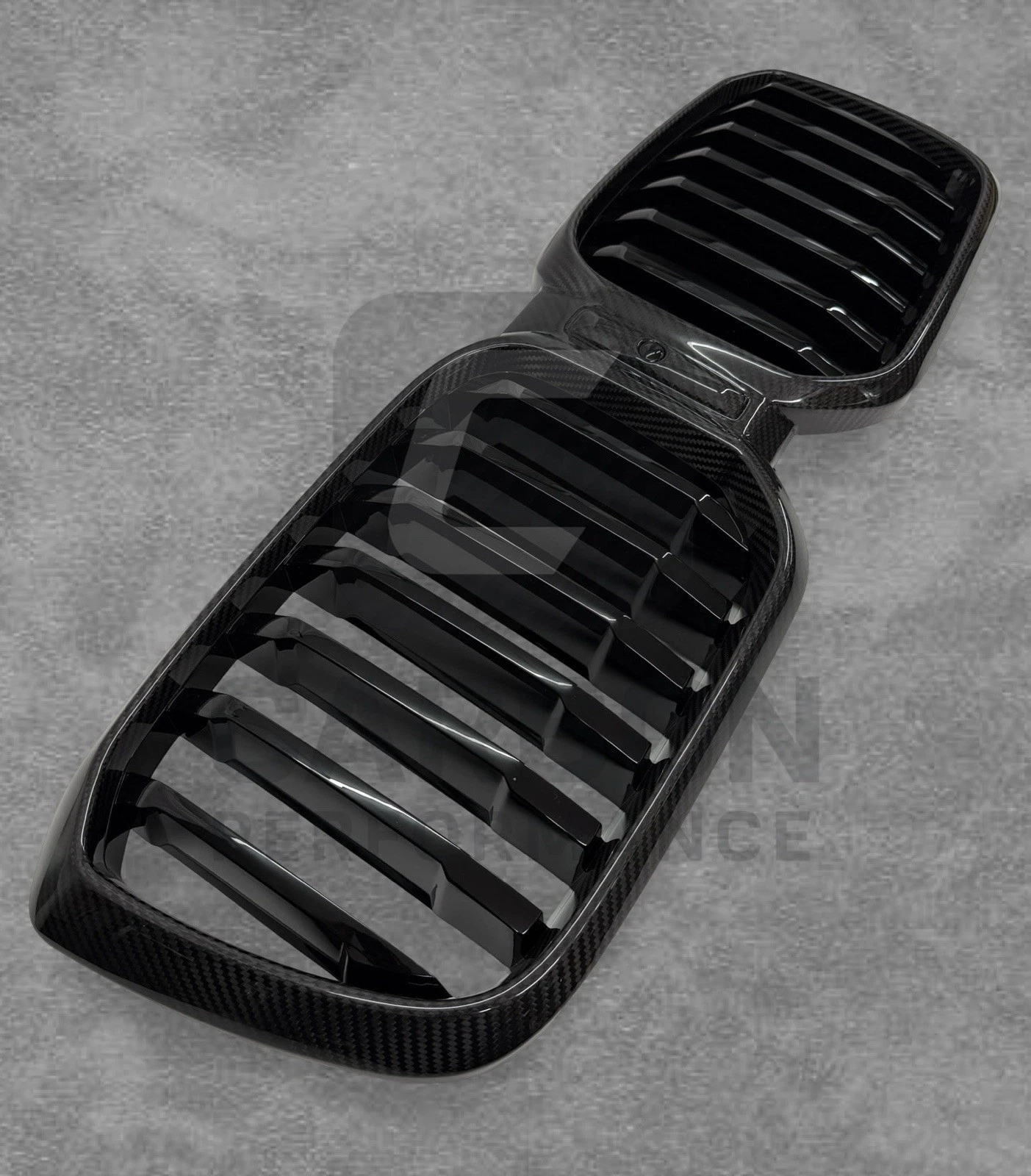 - Single Slat Pre-Preg Carbon Fibre Front Grille for BMW 22-24 - Image 3